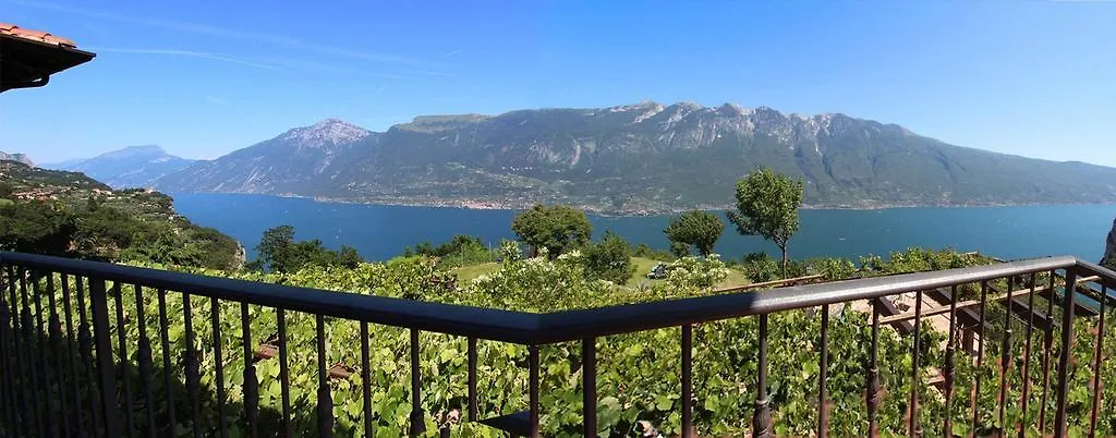 Villa Selene Tremosine 3*,