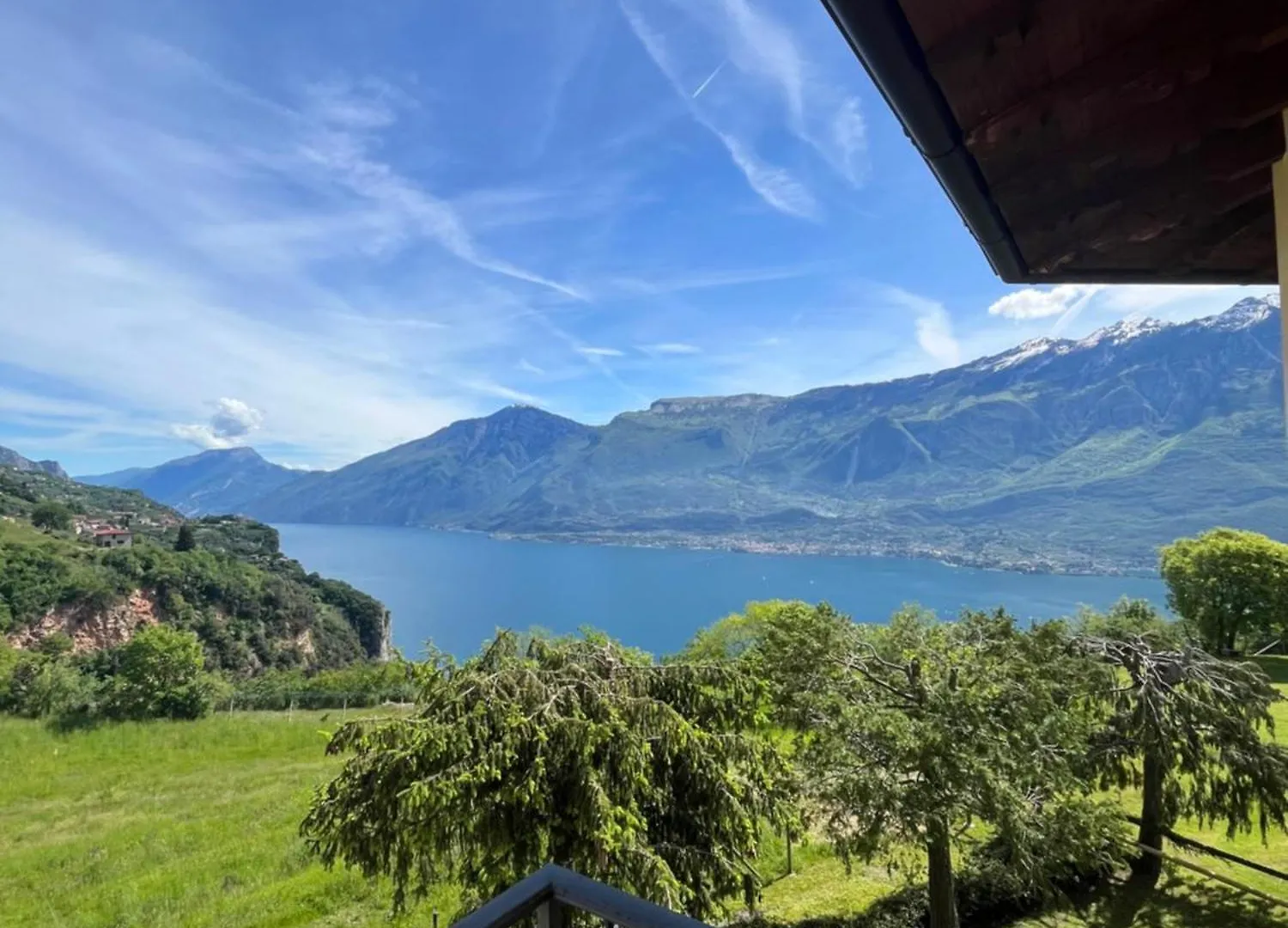 Villa Selene Tremosine 3*,  Italy